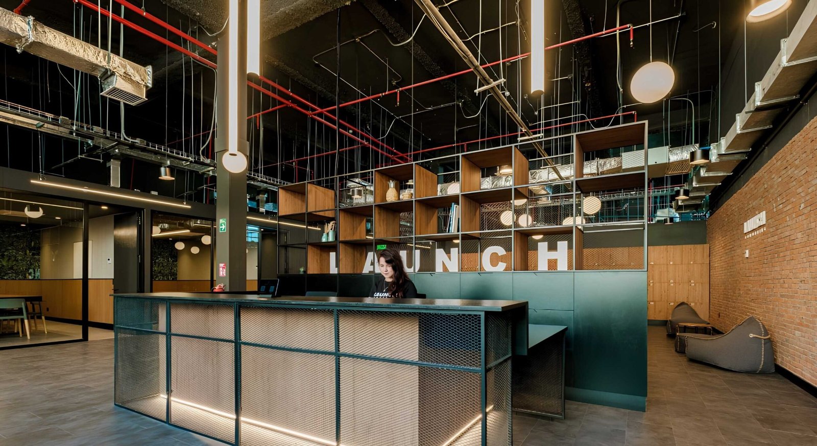 Launch Cowork MALL Plaza Vespucio