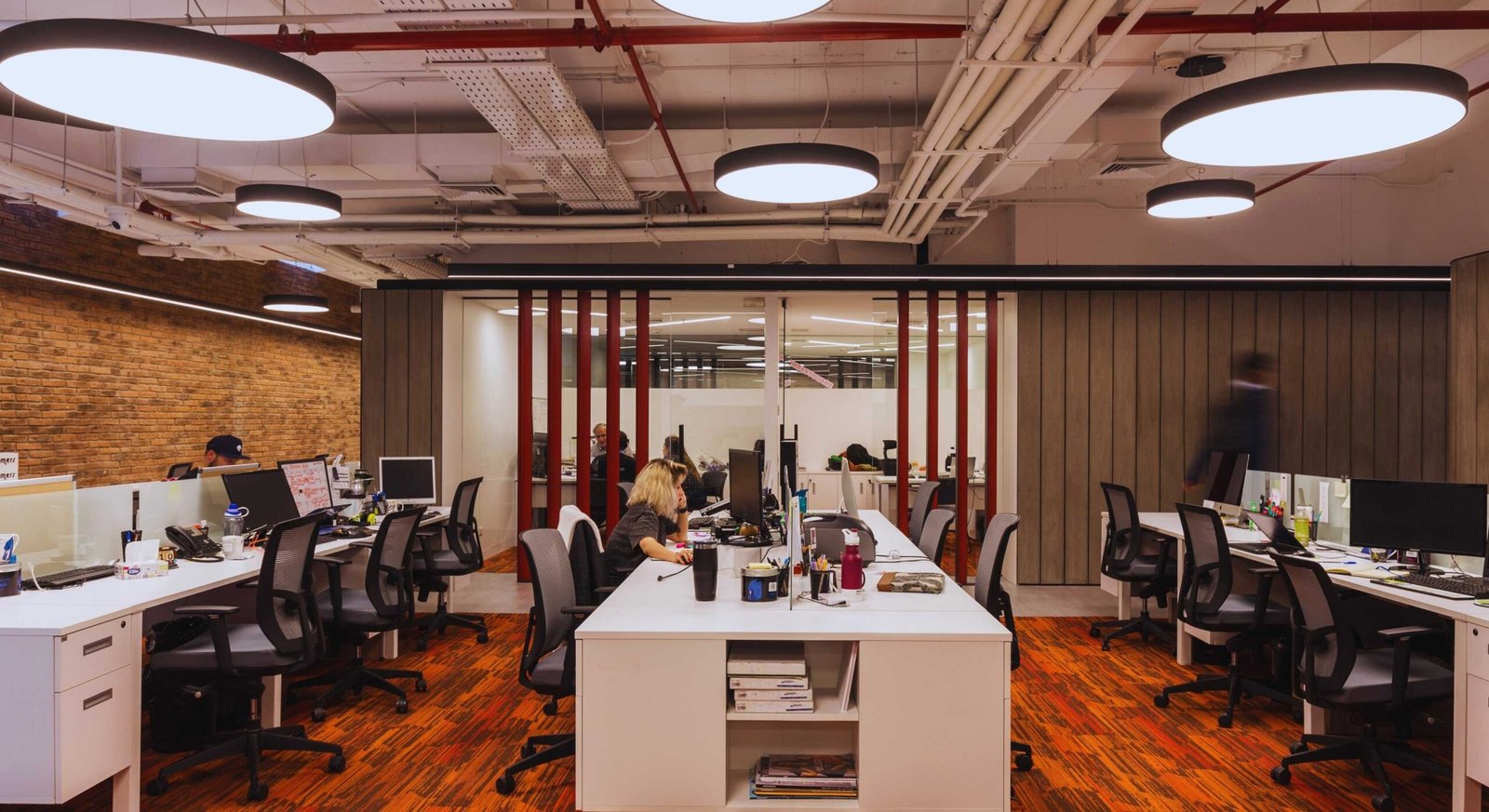 Oficinas IGS Group | Arquitectura: Elton y Leniz Arquitecto | Lighting Design: LEVO Studio