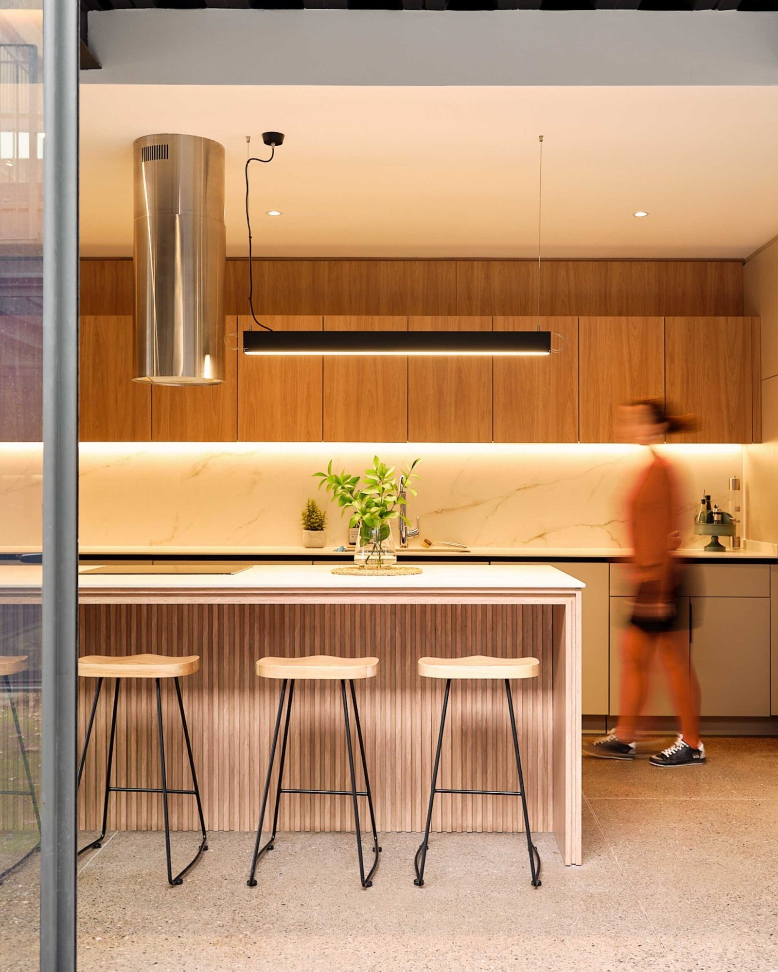 Proyecto residencial moderno – Luminova Cromatix, diseño de interiores en Chile