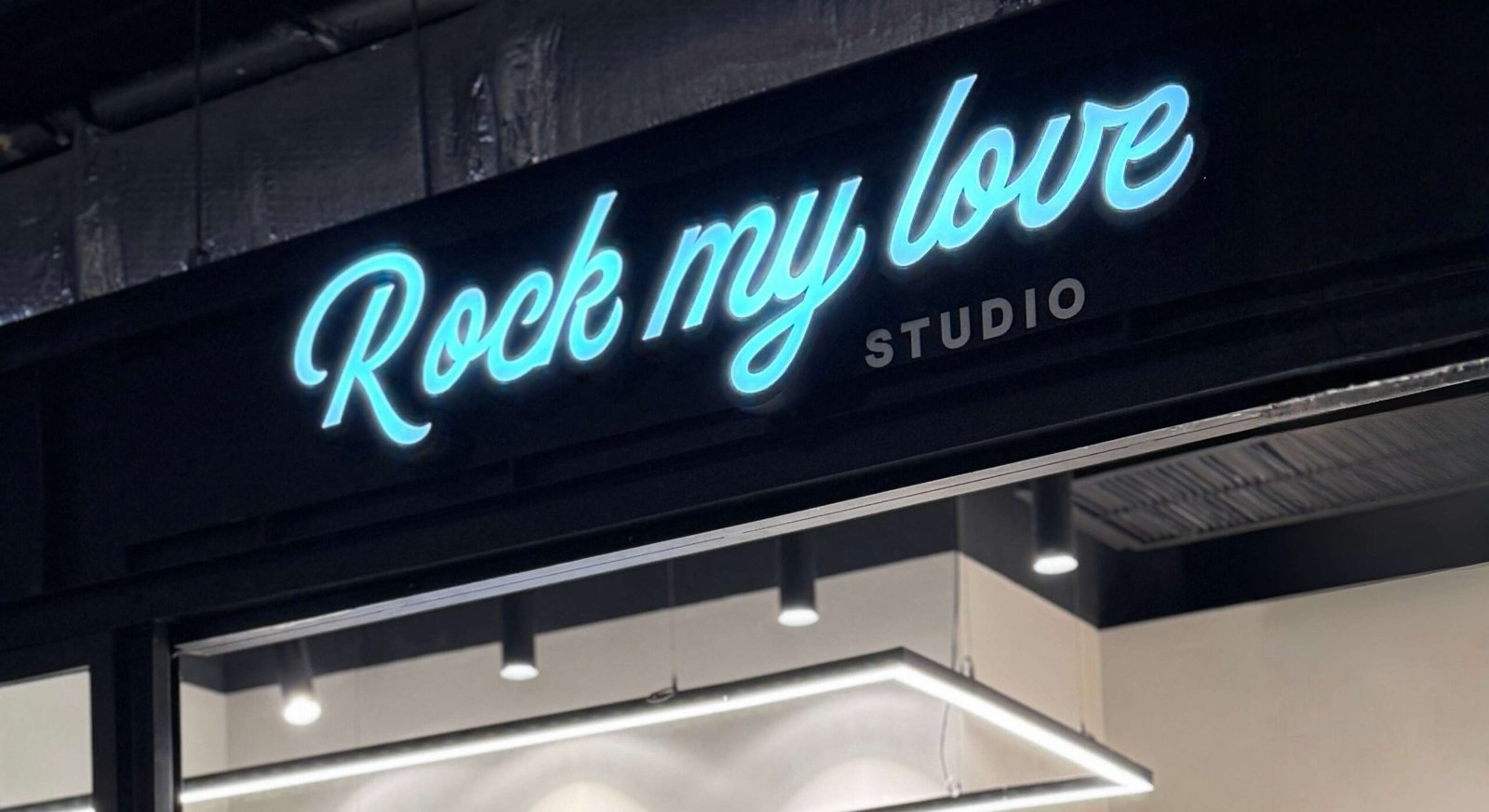 Rock my Love STUDIO | Arquitectura y Lighting Design AB3 Arquitectura