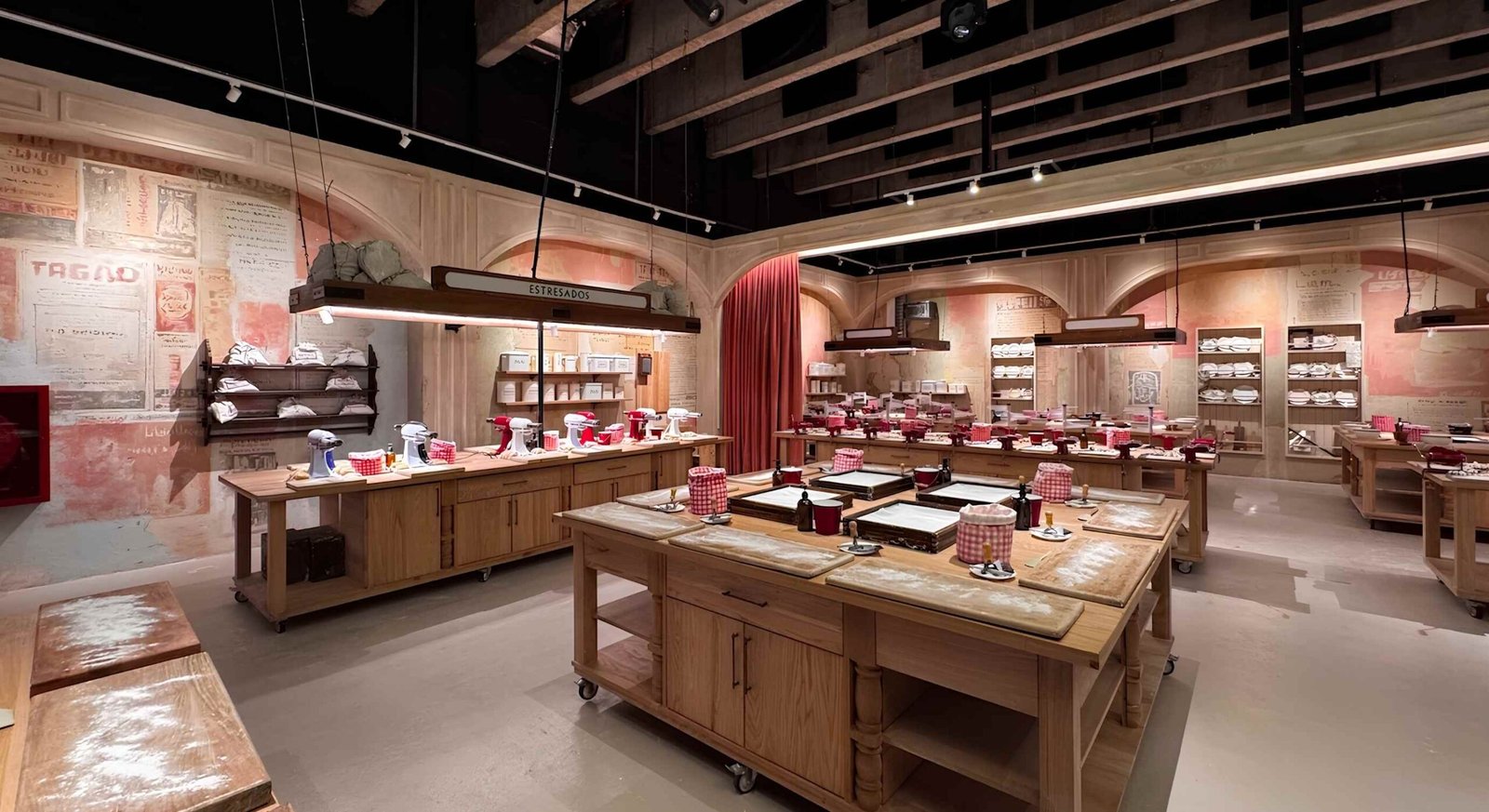 Experiencia Amor y Pasta | Arquitectura: Grisanti Cussen | Lighting Design: Luxia Lighting