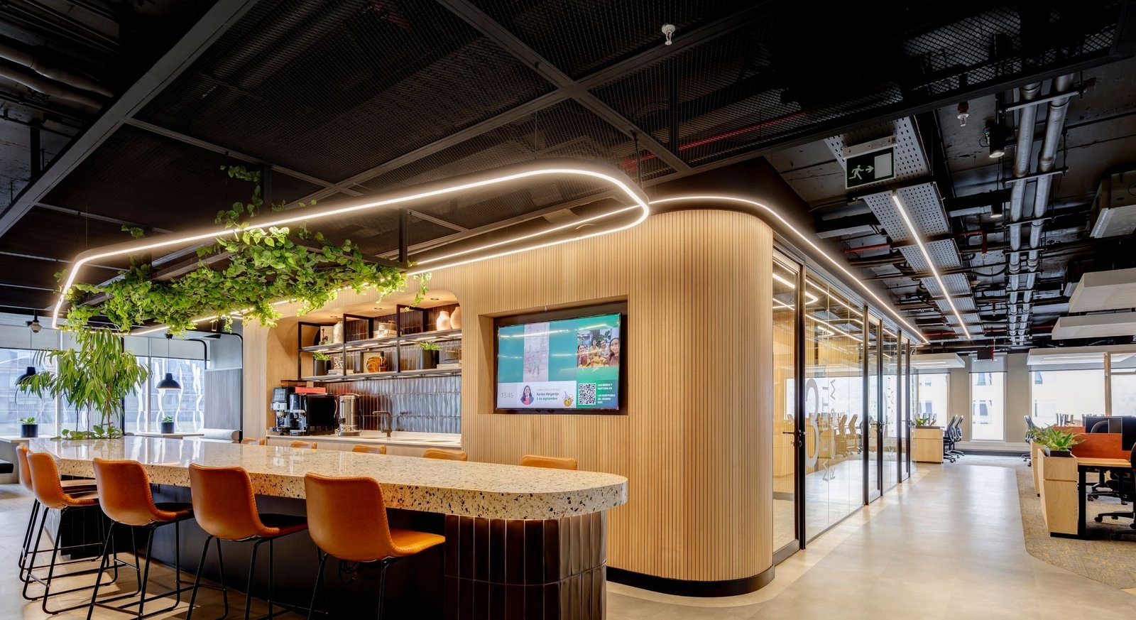 Oficina BNP Paribas Cardif Arquitectura y Lighting Design Grupo E Arquitectura (3)