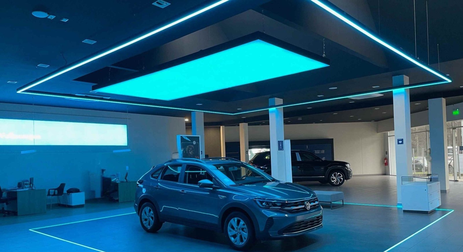 Showroom Volkswagen Sucursal Achondo | Arquitectura: Indigo Arquitectos