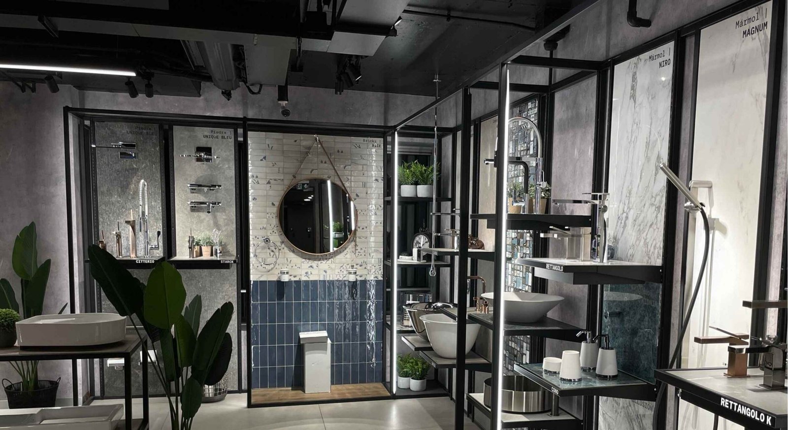 Showroom MK | Diseño: MK Studio | Lighting Design: Gaspar Arenas Luz+Diseño
