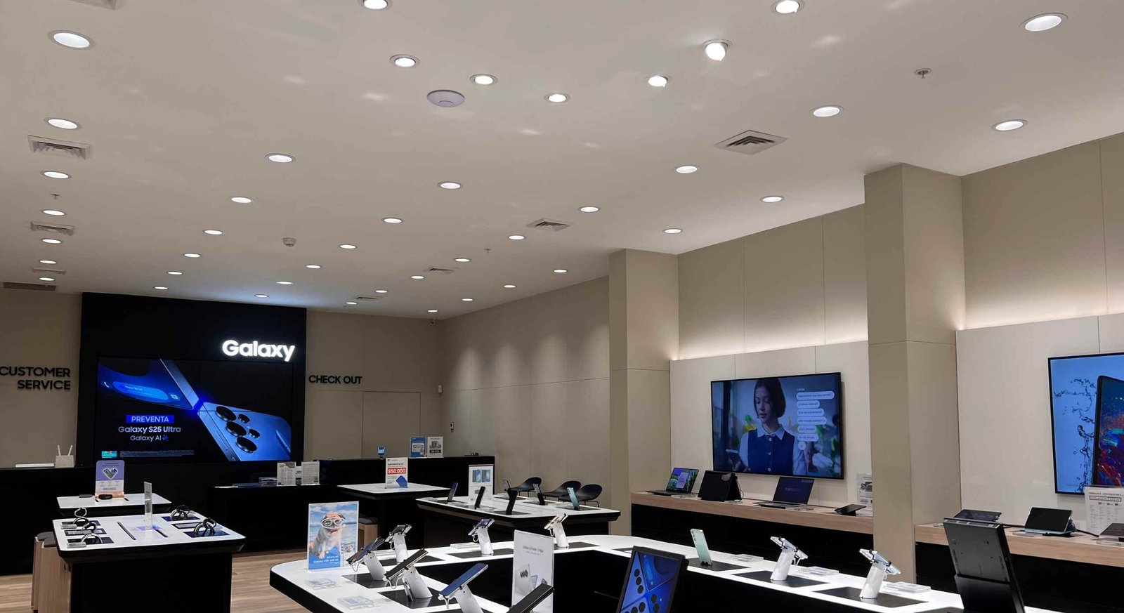 Retail Samsung | Arquitectura: Cheil Chile